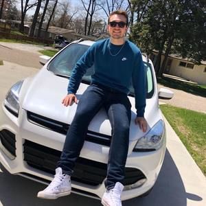 Meet your Posher, Brett